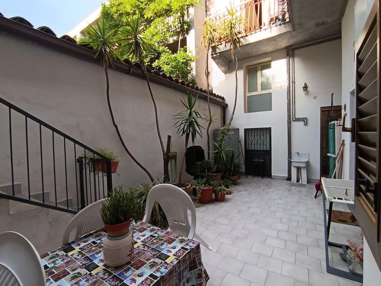 La Maison De Mary Zafferana Etnea Exterior foto